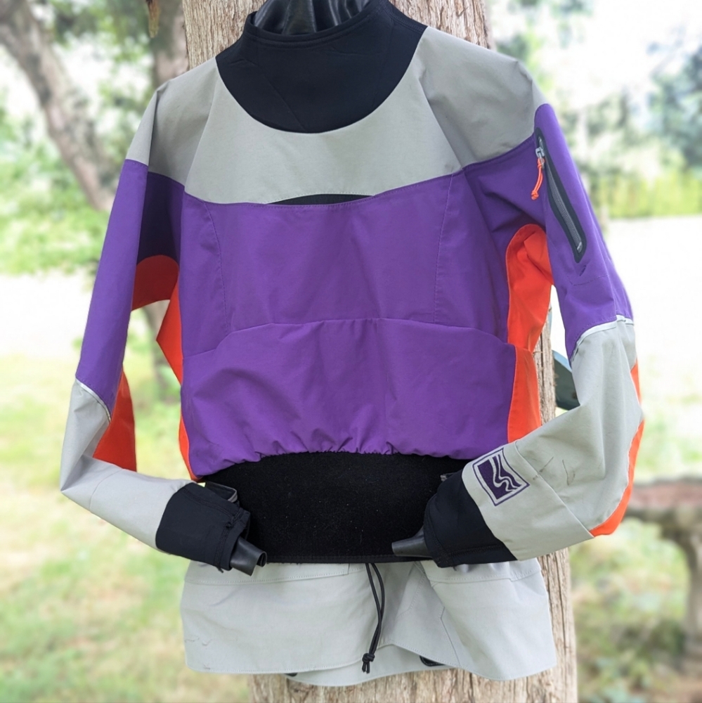 Women's Goretex Drytop Size Large